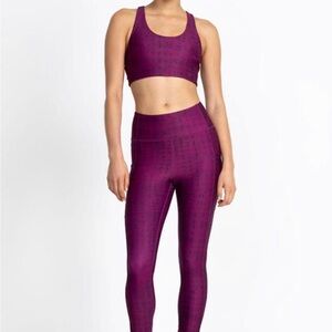 Johnny Was Calme Black & Purple Endurance High Waist 7/8 Leggings & Bra XXL
